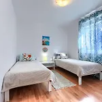 Casa de Férias Sandra By Interhome Nedeščina