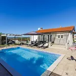 Sandra By Interhome * Nedeščina