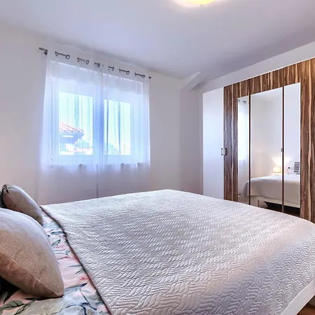 Hébergement de vacances Sandra By Interhome